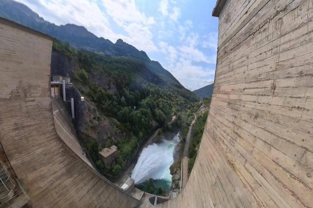 Sarriales II Tucasaenlospirineos Escarrilla Dış mekan fotoğraf